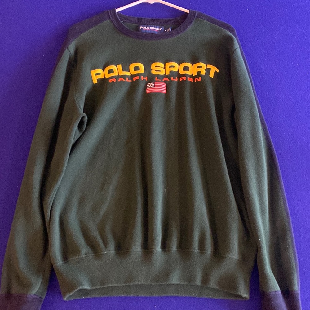 “Polo Sport” by Raulph Lauren. Crewneck sweater. Good condition.